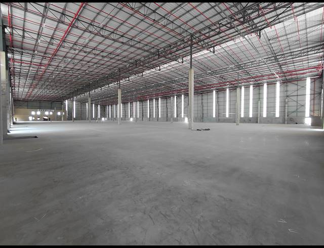 10,088M² WAREHOUSE TO LET IN GLEN MARAIS